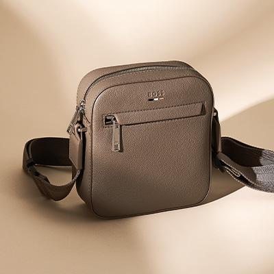 Buy Handbags, Shoulder Bags and Shoppers for Men online at wardow.com